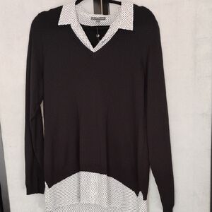 Adrianna Papell Black and White V-Neck Sweater